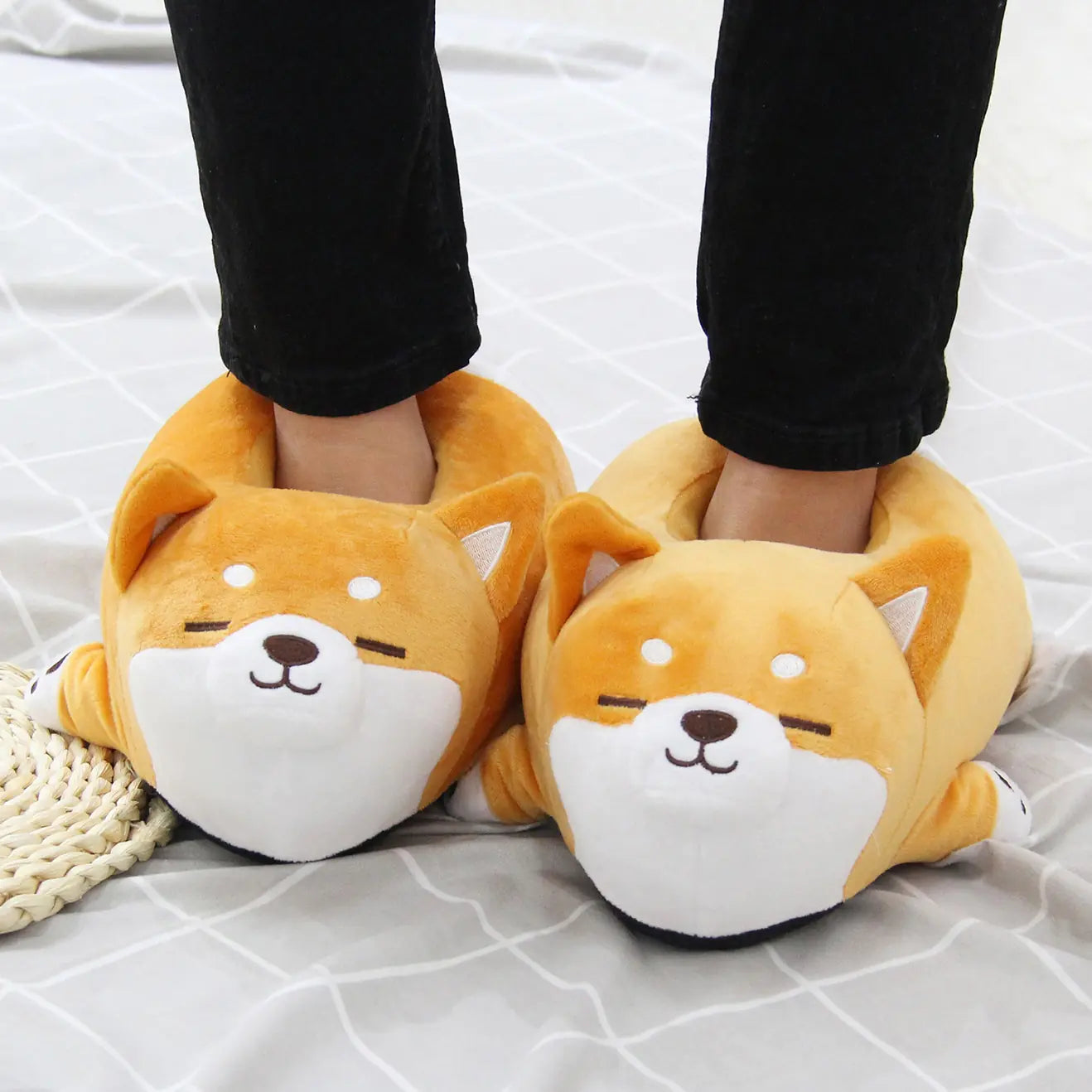 Pantuflas de peluche para cachorros