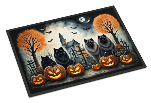 Keeshond Spooky Halloween Doormat