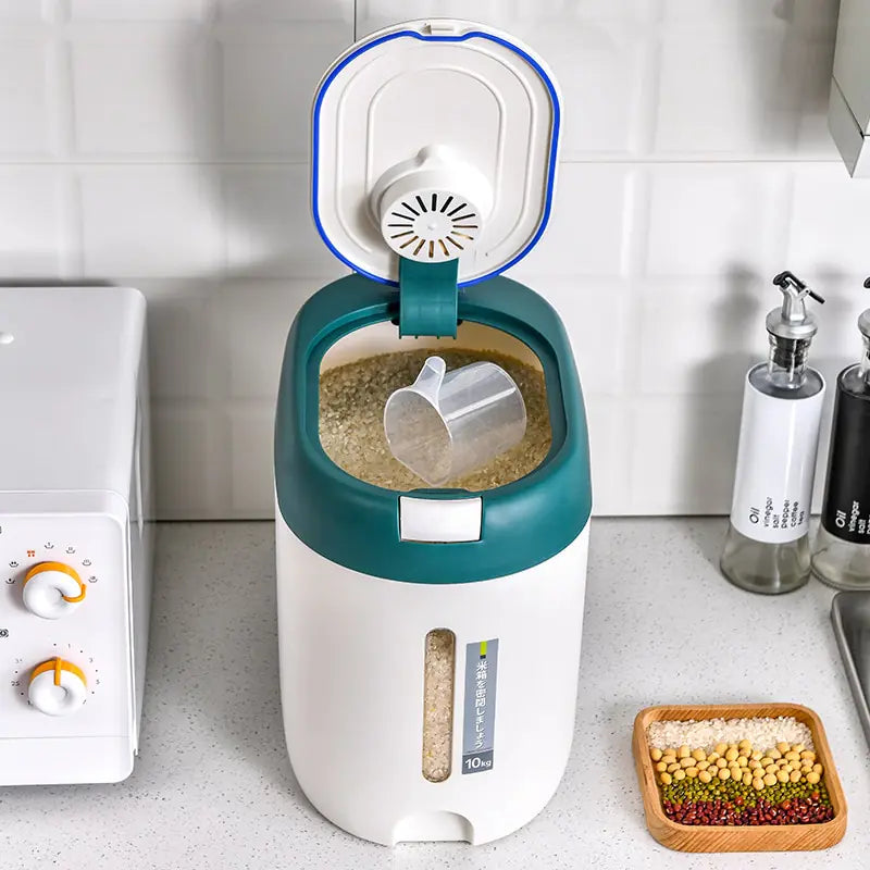 Contenedor automático para arroz en la cocina