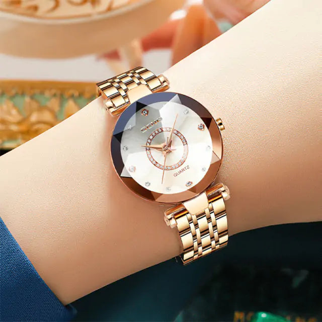 Elegante reloj de cuarzo para mujer