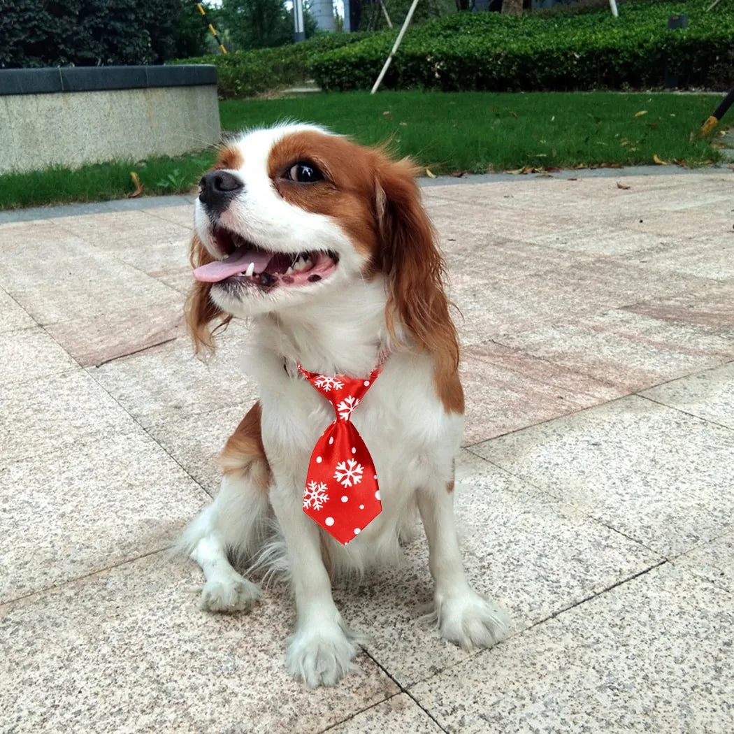 Corbata navideña con forma de perro