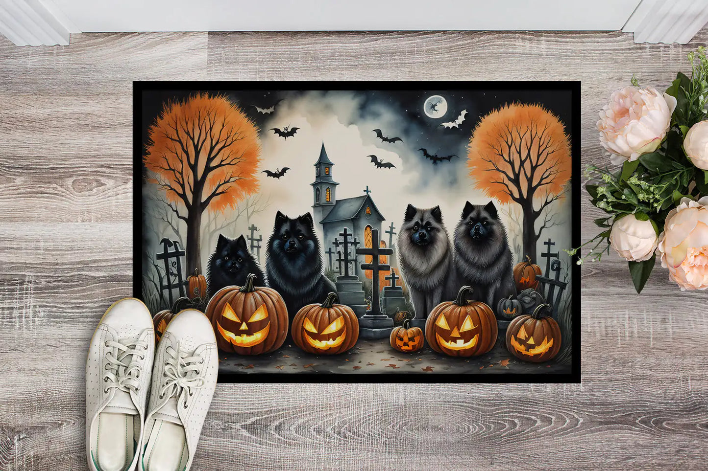 Keeshond Spooky Halloween Doormat