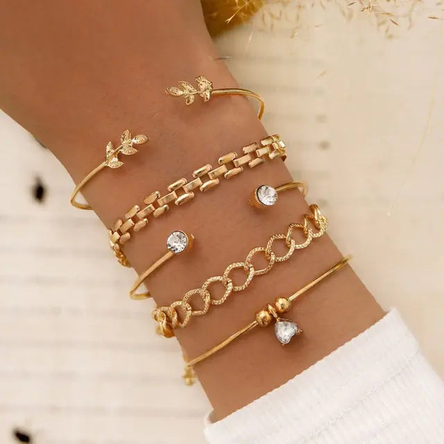 Pulsera con incrustaciones