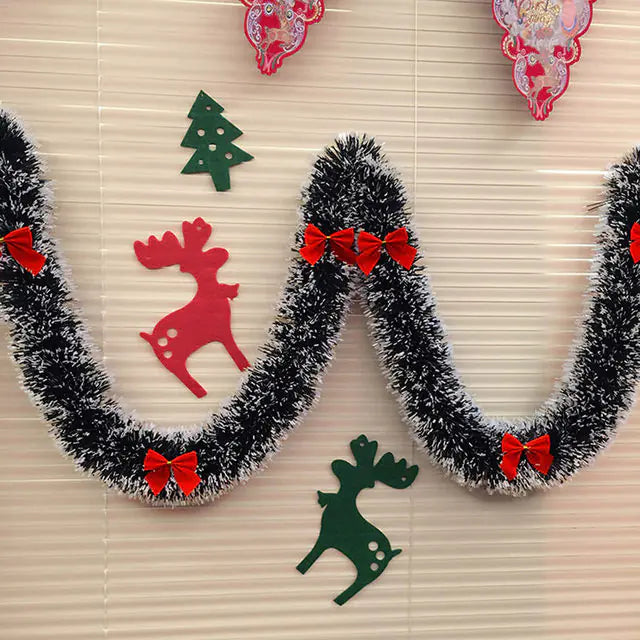 Christmas Garland - Wall Décor