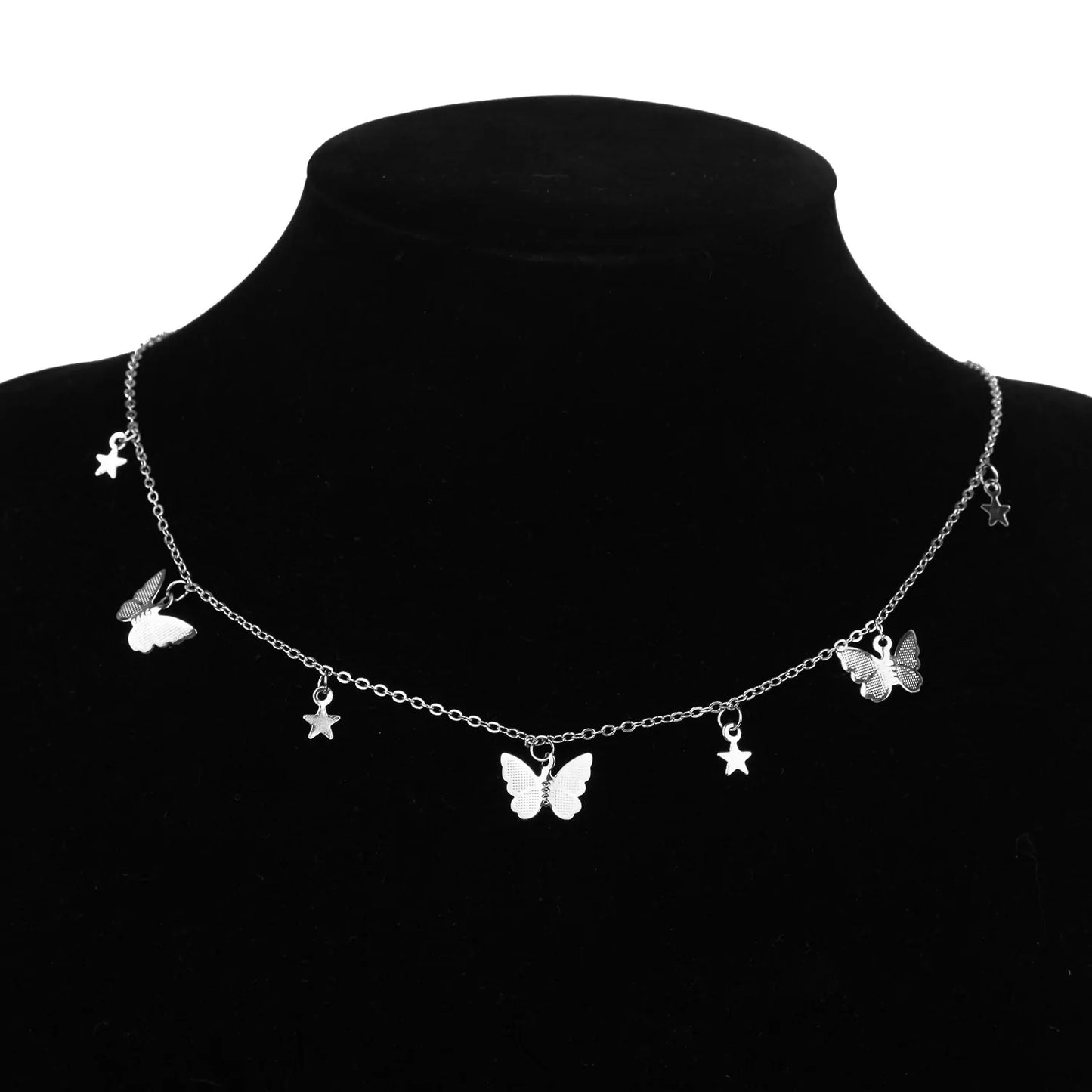 Gargantilla con colgante de mariposa y cadena de oro: joyería de playa bohemia